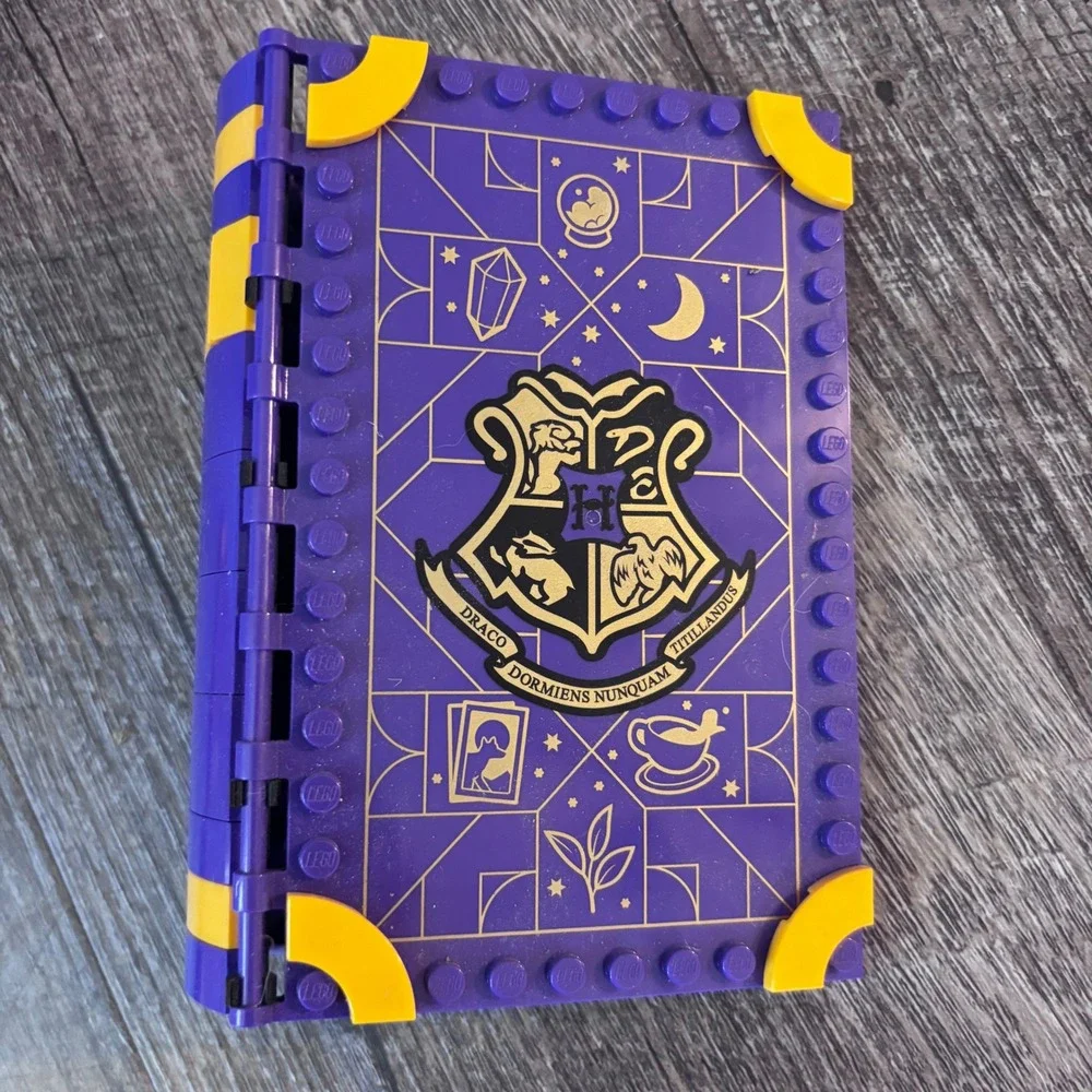 LEGO Harry Potter Hogwarts Moment Book Covers 3pc Green Purple Brown Excellent
